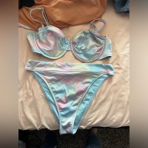 Hollister Pastel TieDye Bikini Set (XL top, L bottom)
